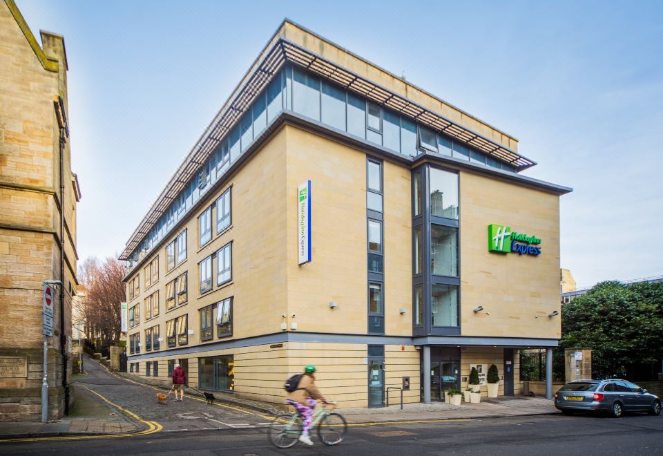 Holiday Inn Express EDINBURGH - ROYAL MILE by IHG